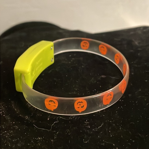 8” Amphipod orange micro light flashing armband - Picture 8 of 10